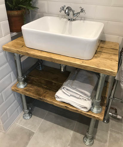 INDUSTRIAL SHELVING