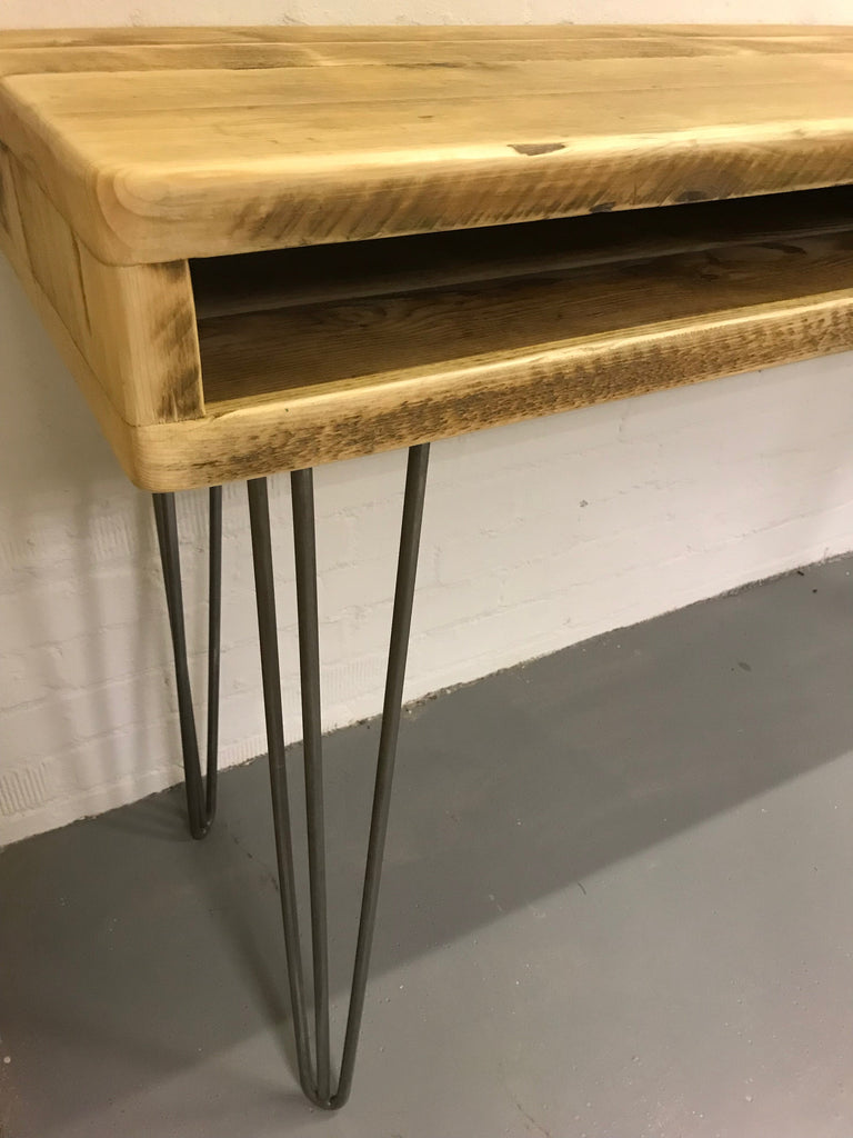 Deack Stand Rustic industrial DJ deck stand, reclaimed scaffold boards on raw stee ...